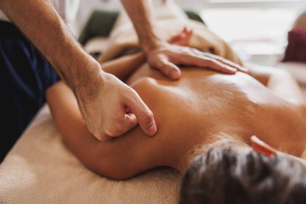 Quelles sont les techniques de massage pour atténuer la cellulite ?